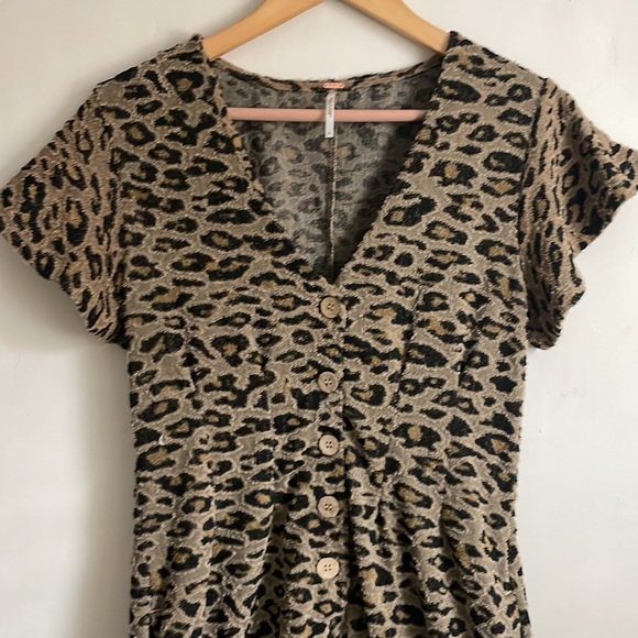 •free people romper• - Picture 5 of 9